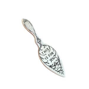 Anthropologie Molly Hatch This Is For You Ceramic Server Pie Cake Crowned Leaf